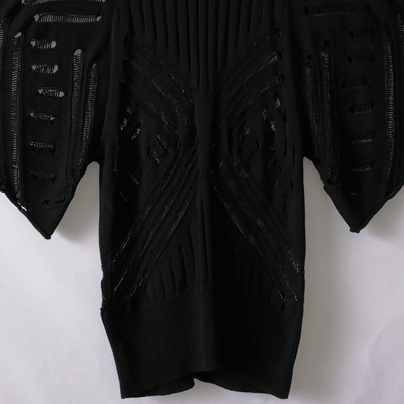 Chelser & Violet Women's Black Flared Sleeve Oversized Knitted Sweater Size S - Picture 3 of 7